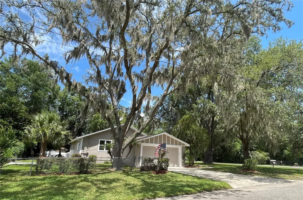 4609 NE 7th Street Ocala FL 34470
