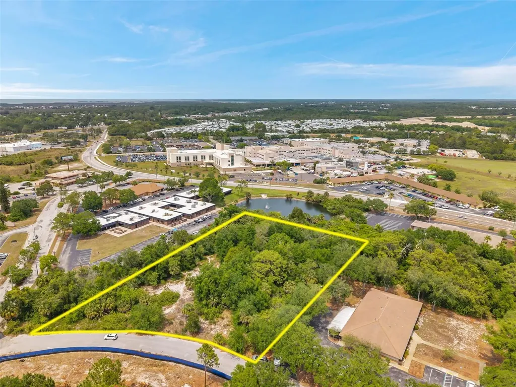 Lakeshore Boulevard Hudson FL 34667