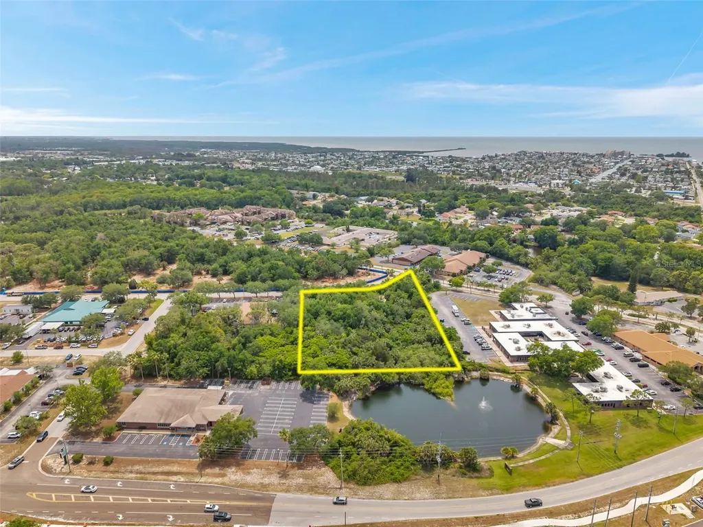 Lakeshore Boulevard Hudson FL 34667