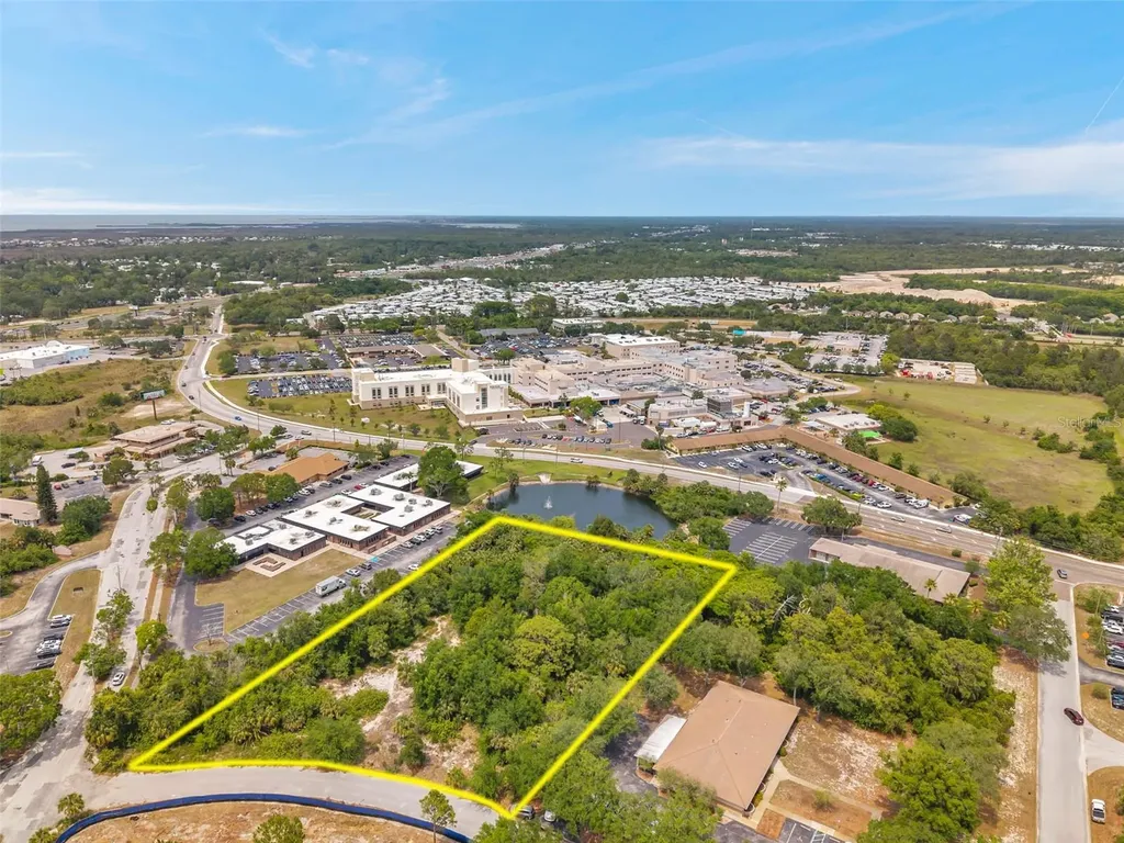 Lakeshore Boulevard Hudson FL 34667