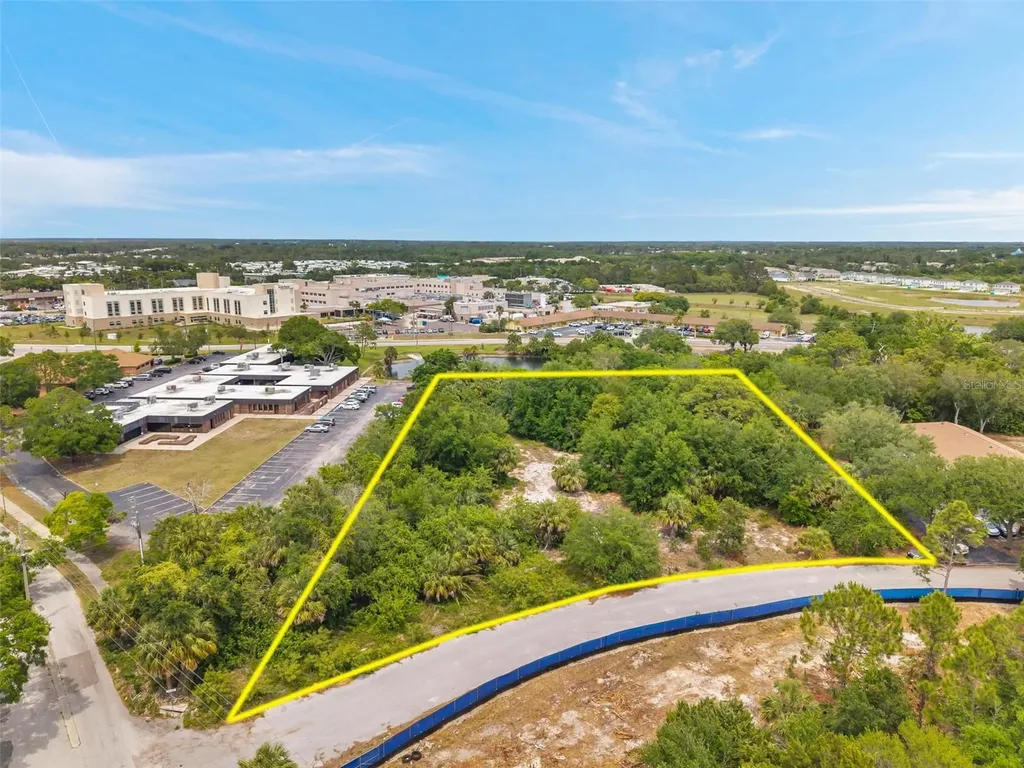 Lakeshore Boulevard Hudson FL 34667