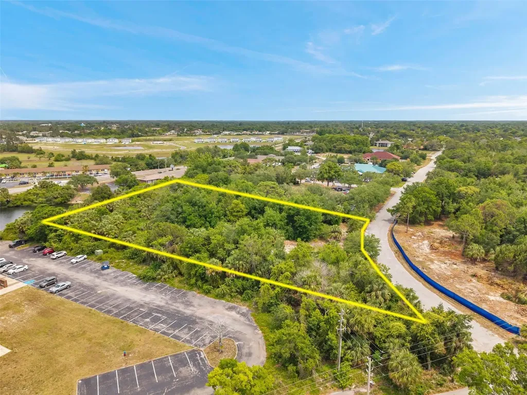 Lakeshore Boulevard Hudson FL 34667