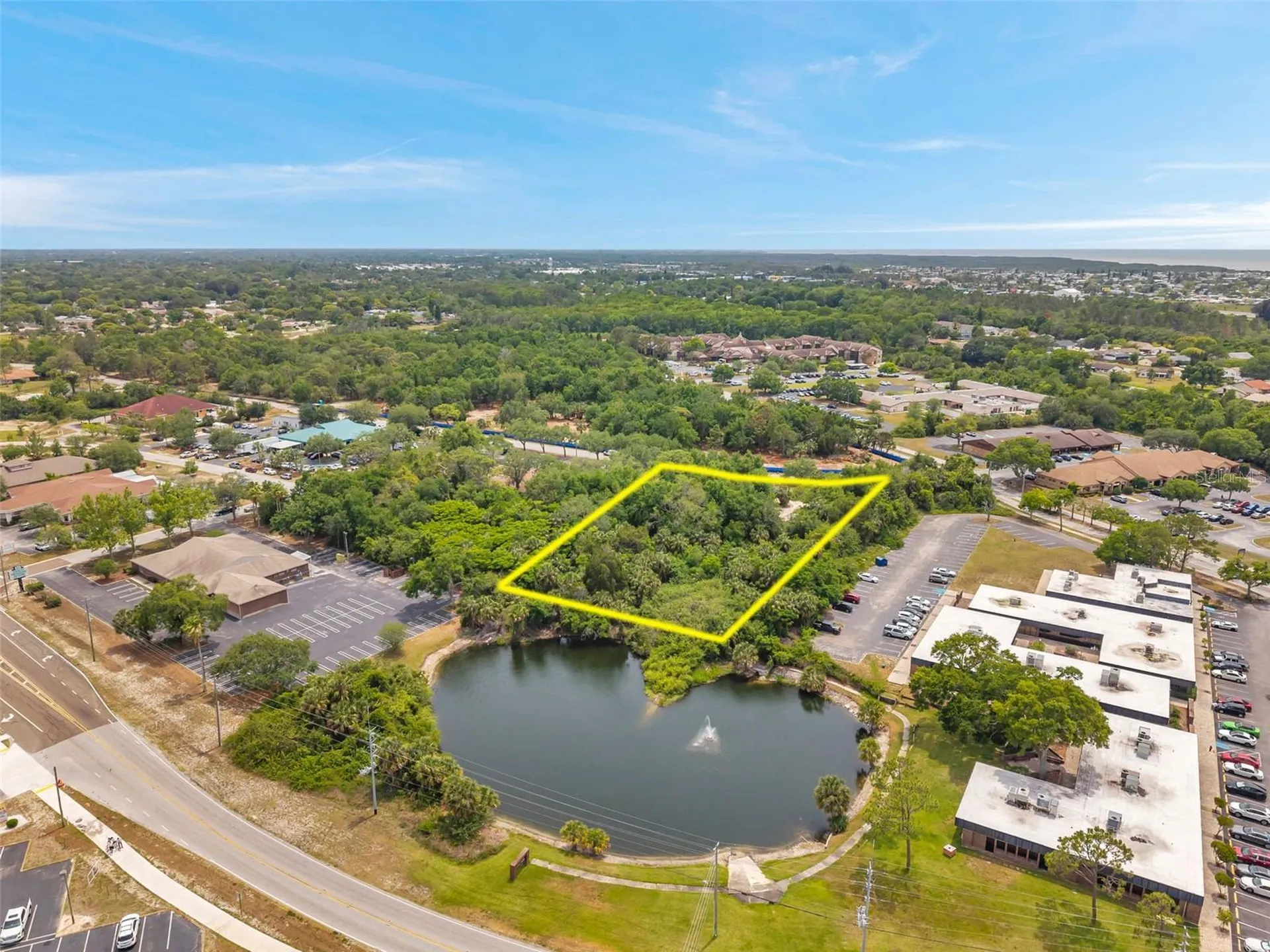 Lakeshore Boulevard Hudson FL 34667