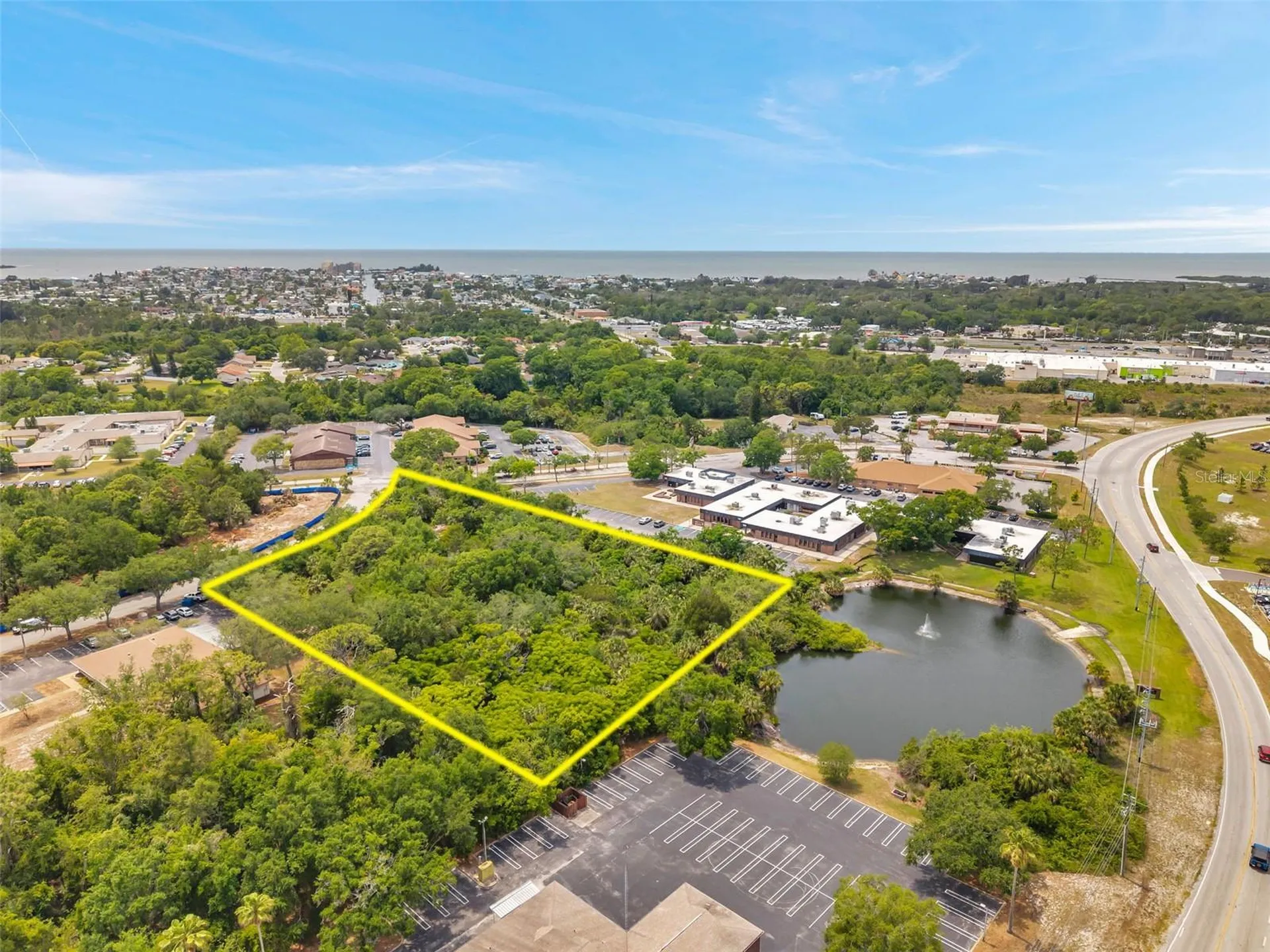 Lakeshore Boulevard Hudson FL 34667