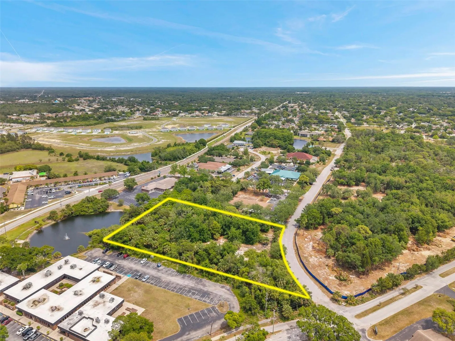 Lakeshore Boulevard Hudson FL 34667