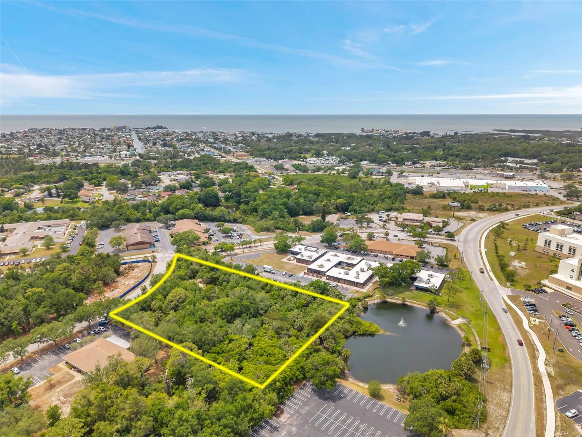 Lakeshore Boulevard Hudson FL 34667