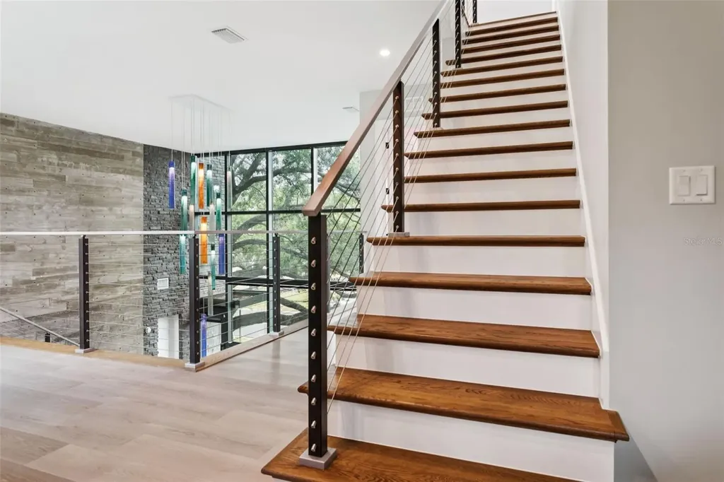 4806 W Euclid Avenue Tampa FL 33629