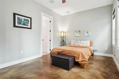 4806 W Euclid Avenue Tampa FL 33629