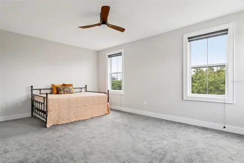 4806 W Euclid Avenue Tampa FL 33629