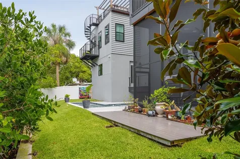 4806 W Euclid Avenue Tampa FL 33629