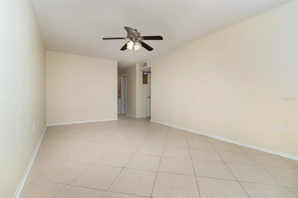 1935 Conway Road Orlando FL 32812