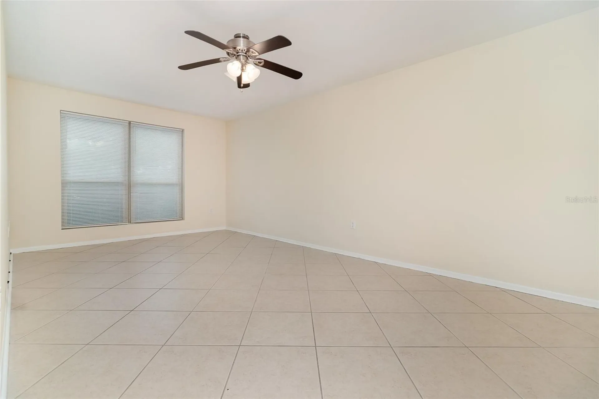 1935 Conway Road Orlando FL 32812