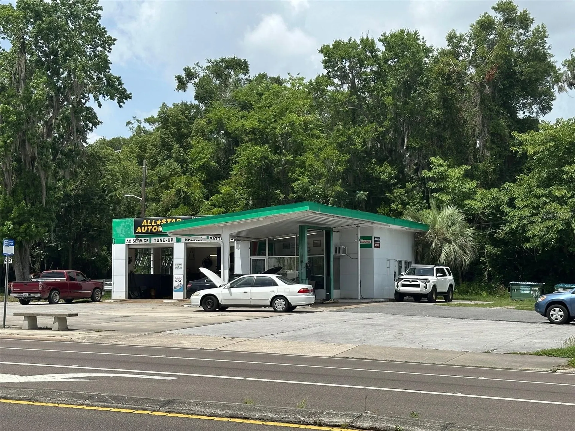 706/720 NW 13th Street Gainesville FL 32601