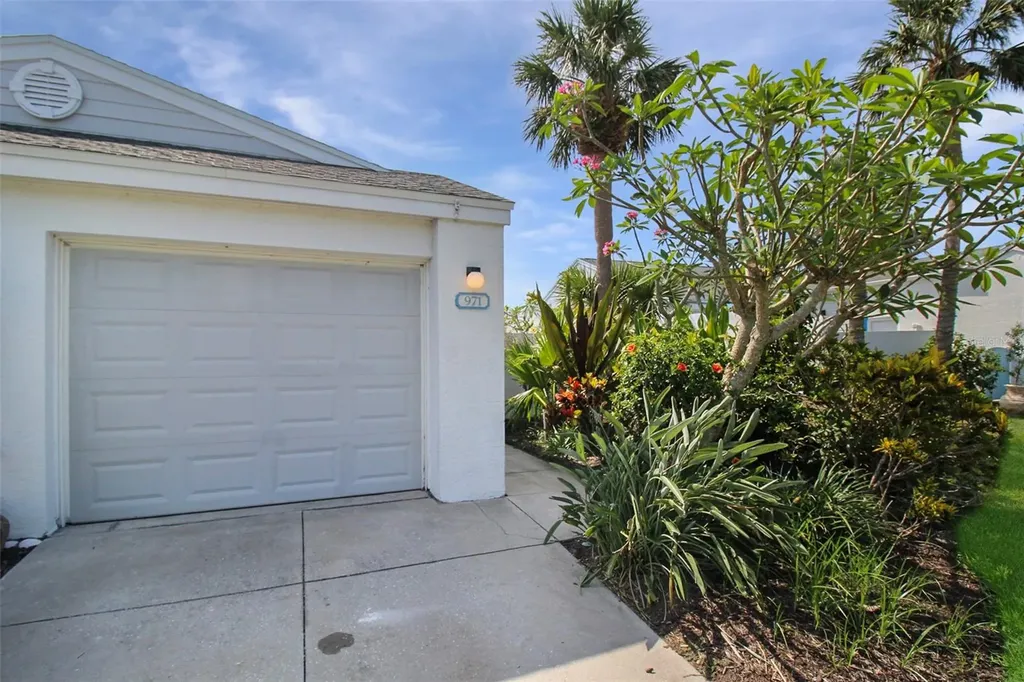 971 Waterside Lane Bradenton FL 34209