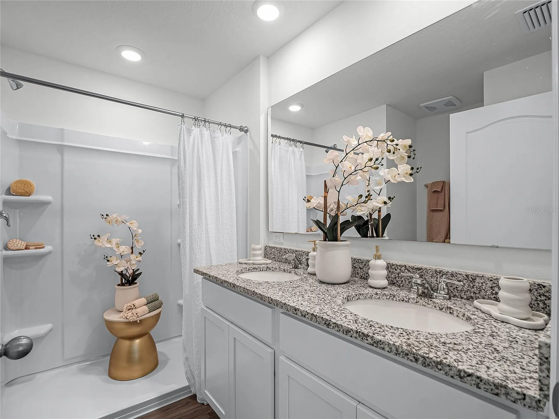 16353 Lakelet Alley Winter Garden FL 34787