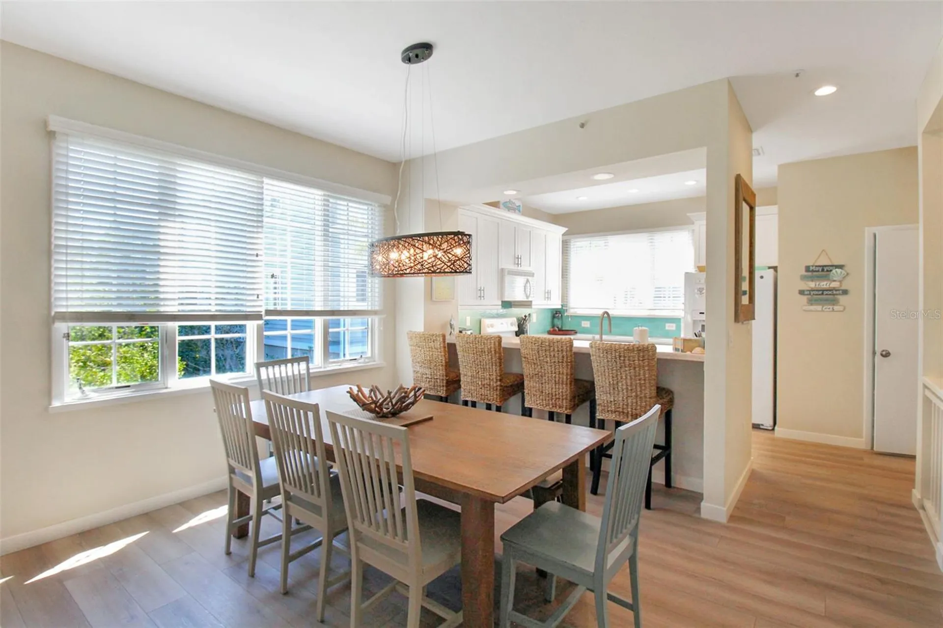 535 Forest Way Longboat Key FL 34228