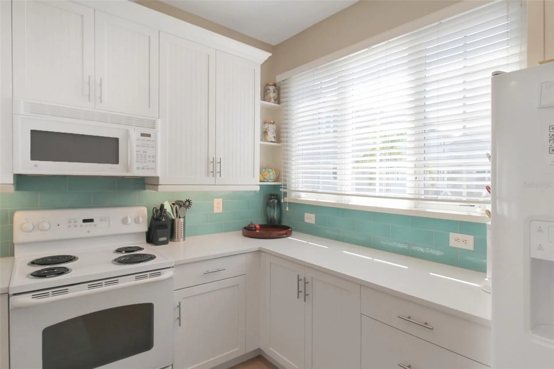535 Forest Way Longboat Key FL 34228