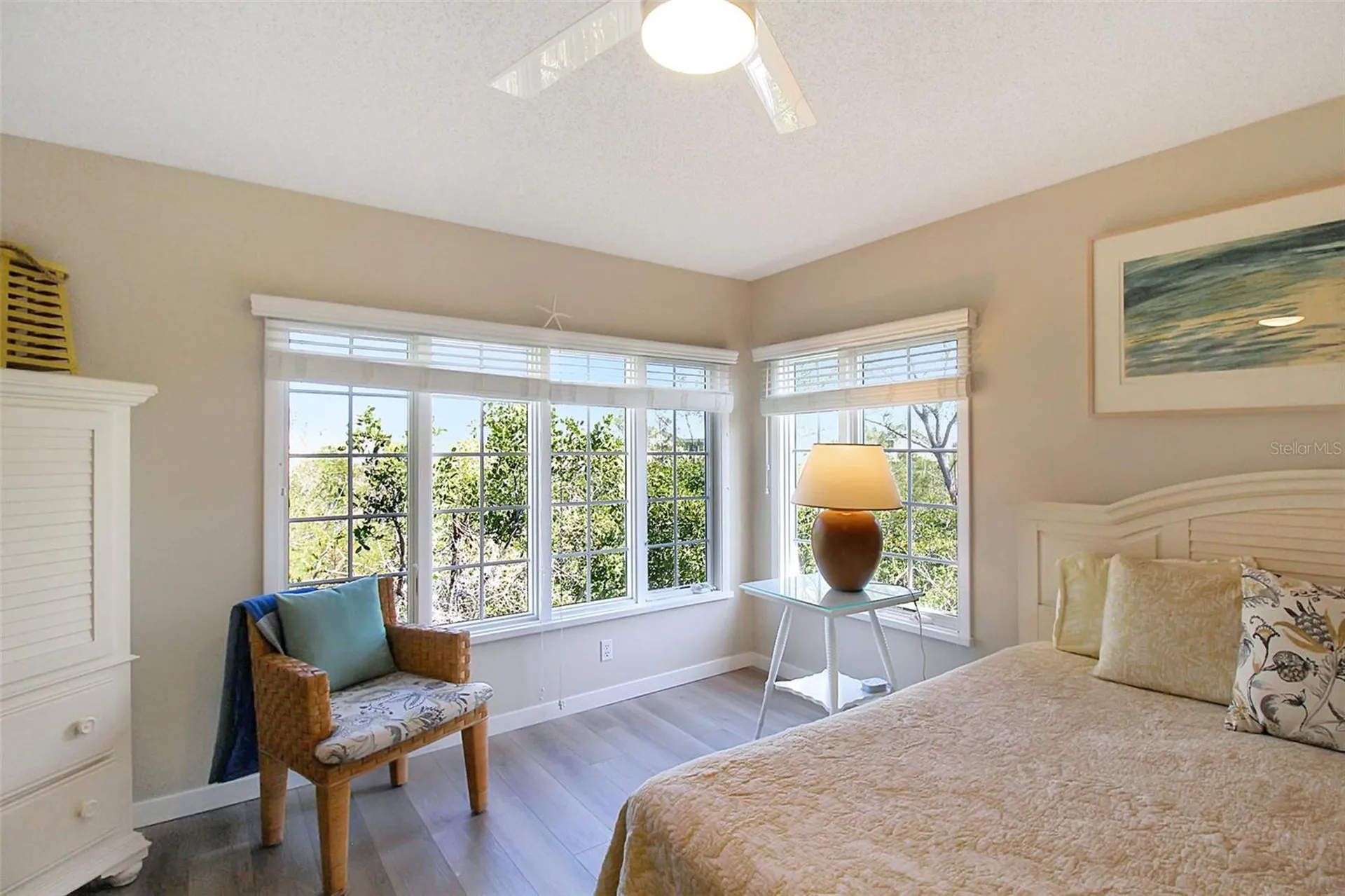 535 Forest Way Longboat Key FL 34228