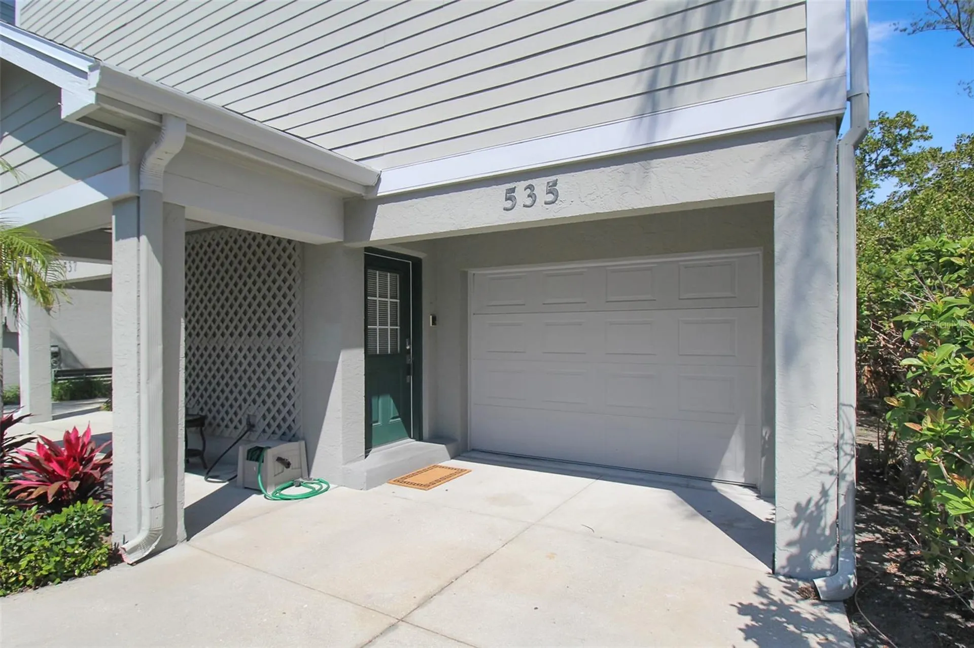535 Forest Way Longboat Key FL 34228