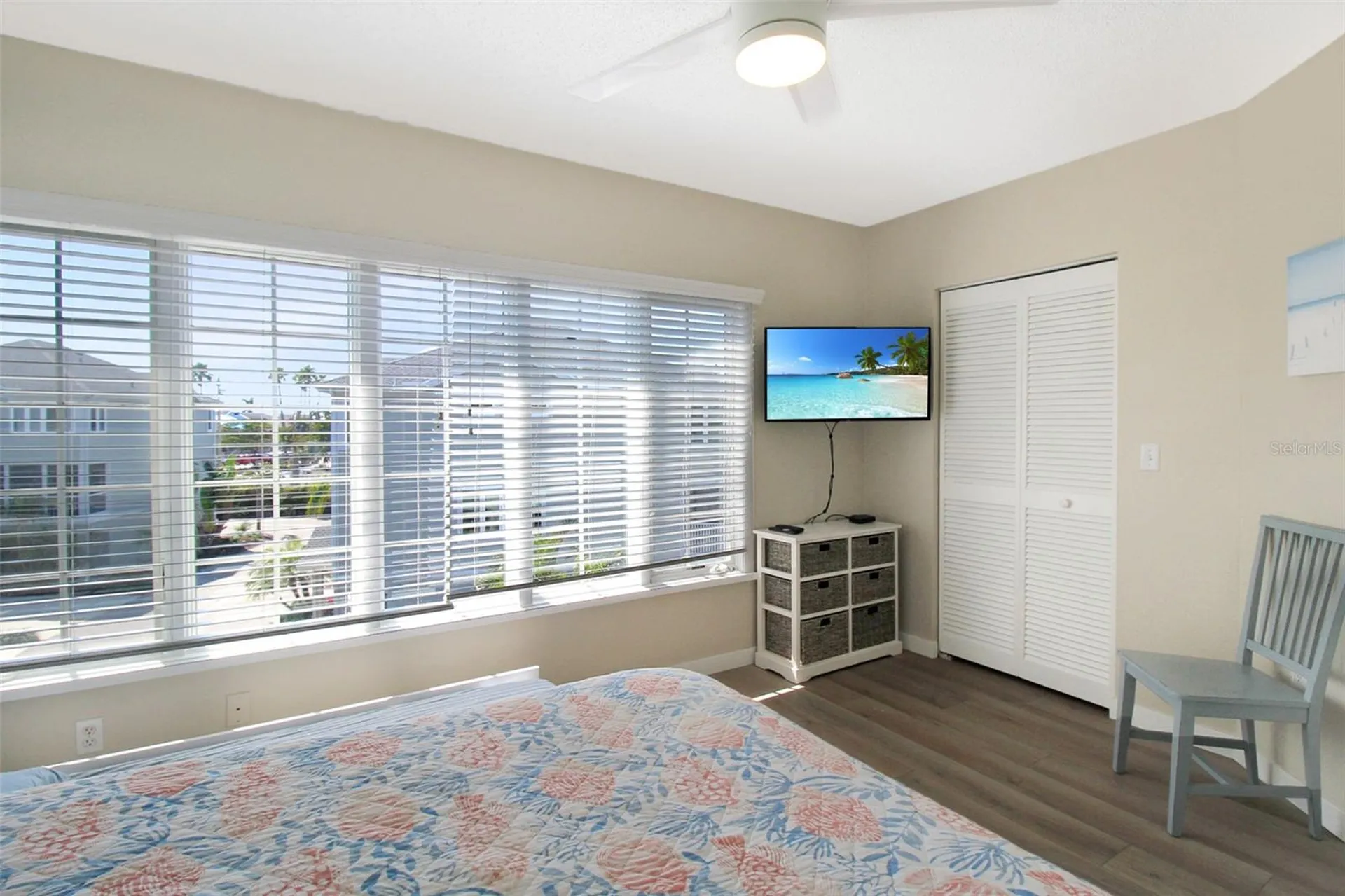 535 Forest Way Longboat Key FL 34228