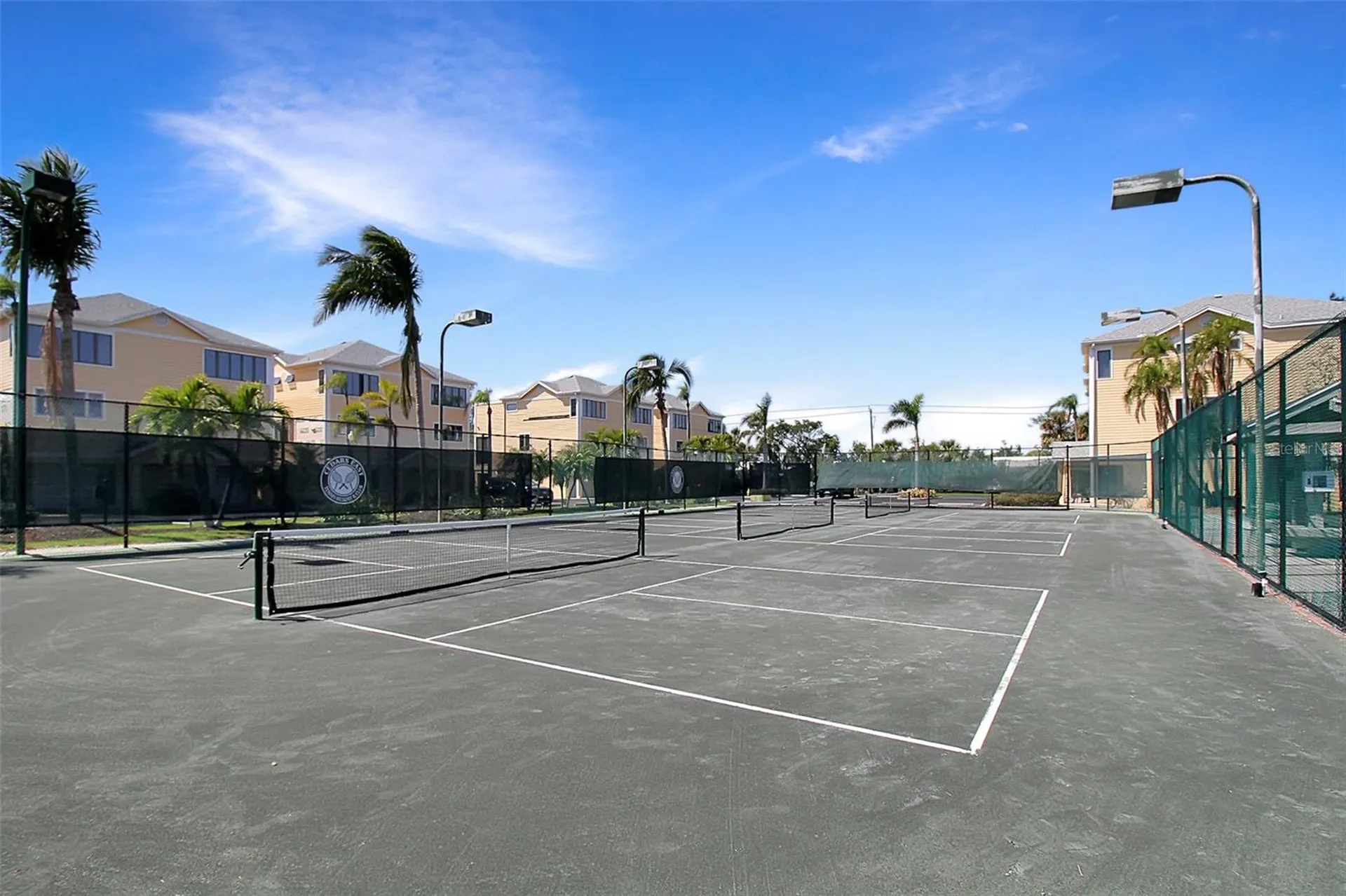 535 Forest Way Longboat Key FL 34228