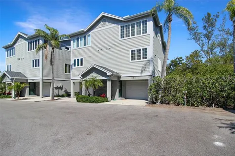 535 Forest Way Longboat Key FL 34228