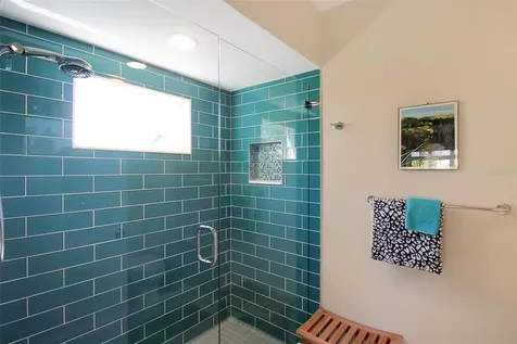 535 Forest Way Longboat Key FL 34228
