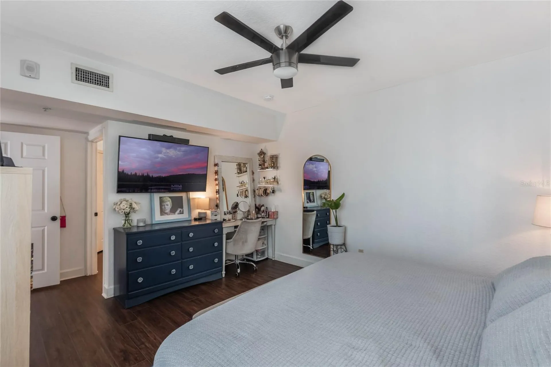 206 E South Street Orlando FL 32801