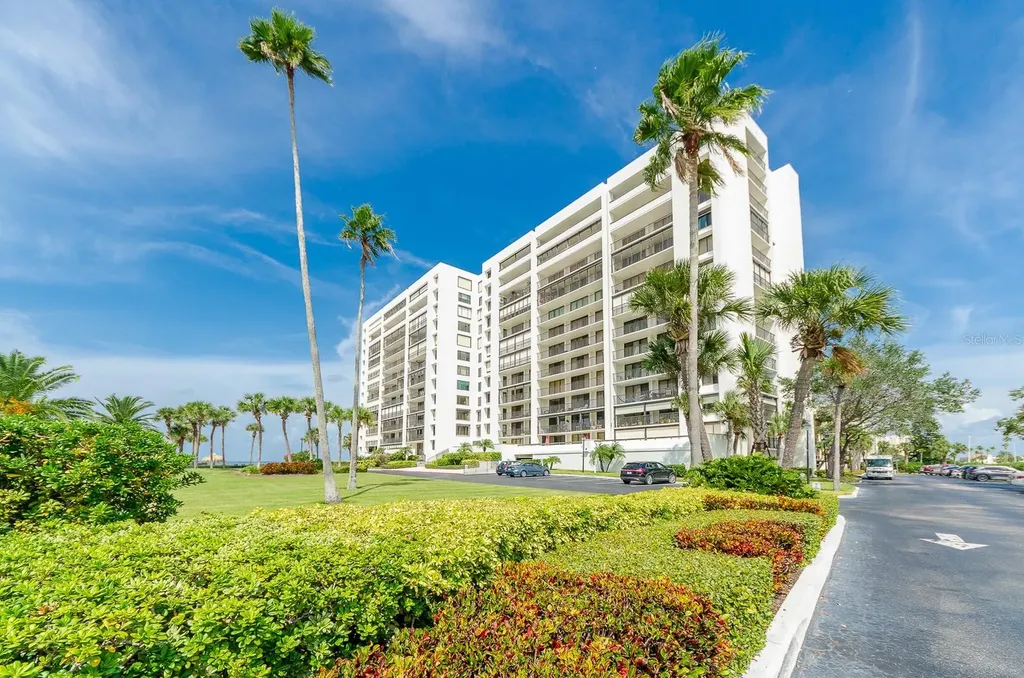 1460 Gulf Boulevard Clearwater Beach FL 33767