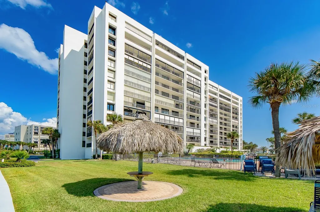 1460 Gulf Boulevard Clearwater Beach FL 33767