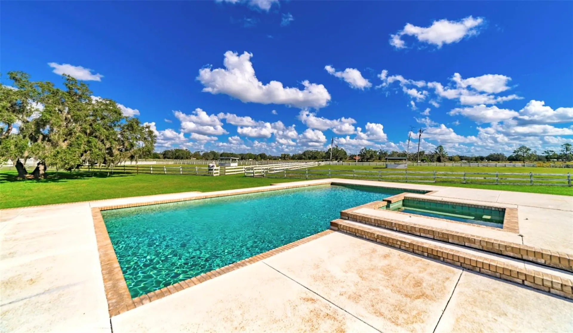 15200 Rawls Road Sarasota FL 34240