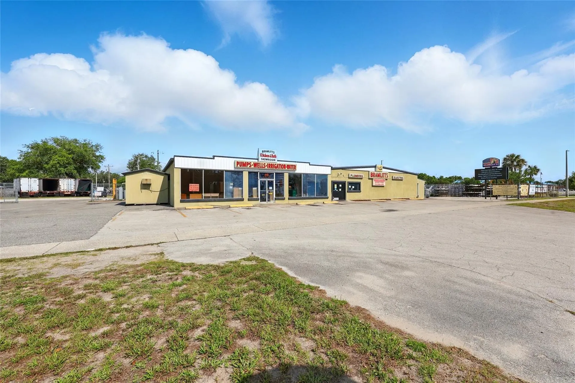 110 N State Road 19 Palatka FL 32177