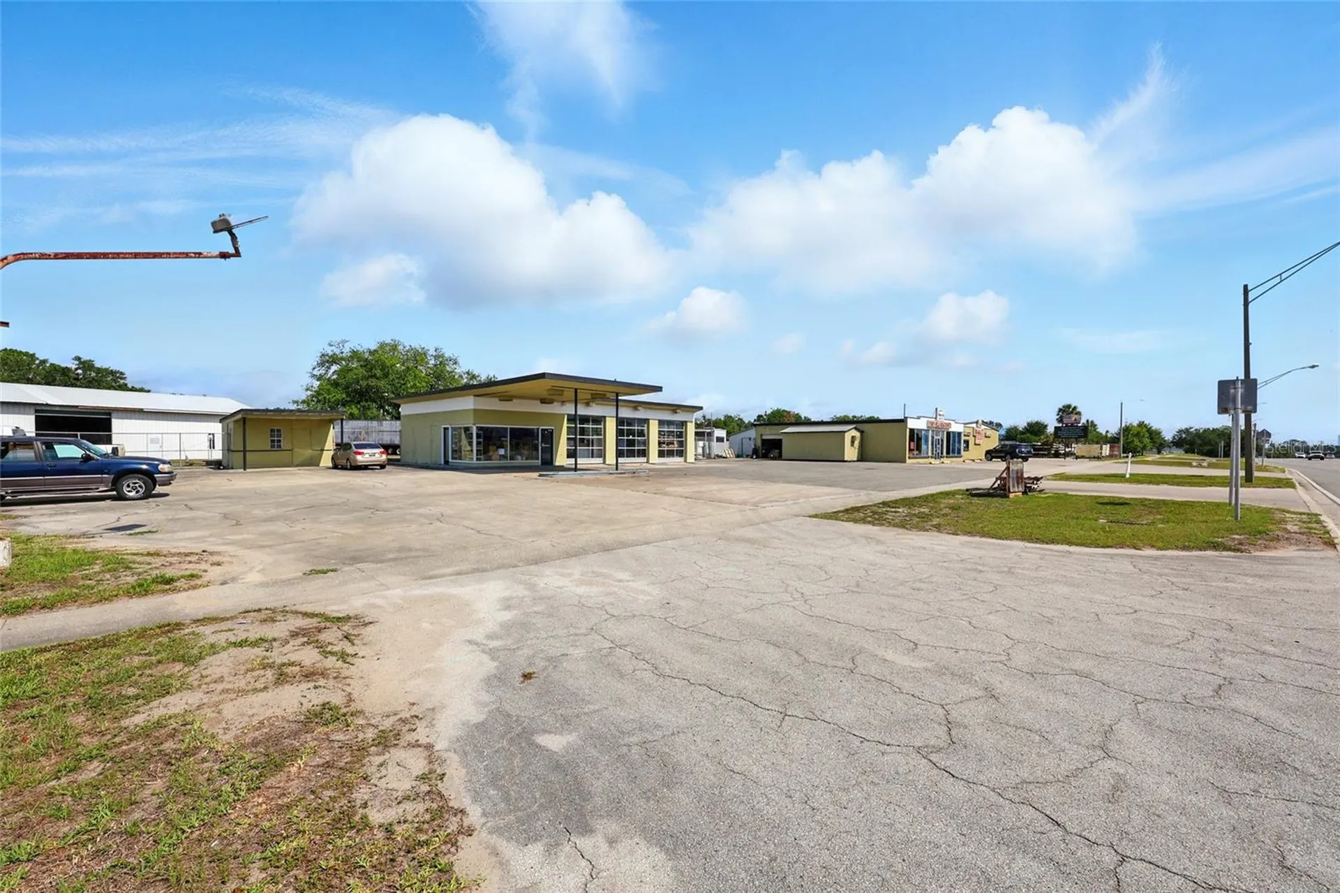 110 N State Road 19 Palatka FL 32177
