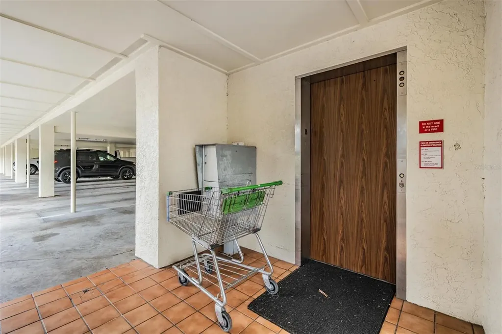 340 Causeway Boulevard Dunedin FL 34698