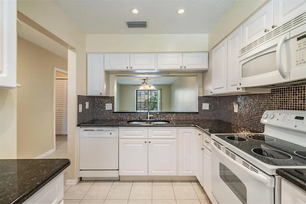 340 Causeway Boulevard Dunedin FL 34698