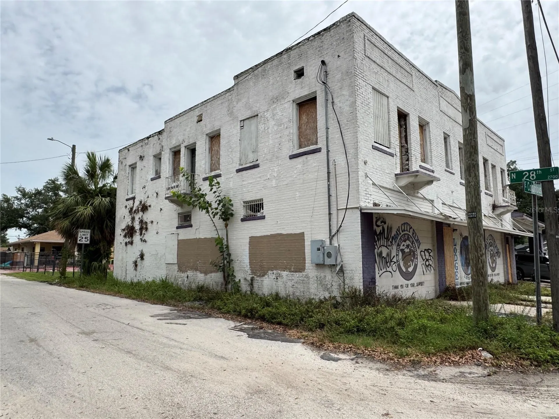 2804 E Columbus Drive Tampa FL 33605