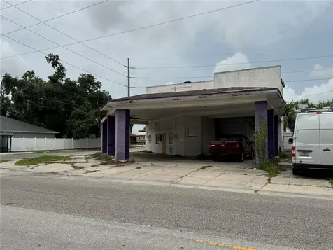 2804 E Columbus Drive Tampa FL 33605