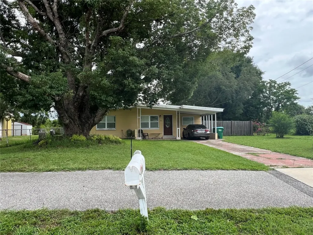 108 Country Club Circle Sanford FL 32771