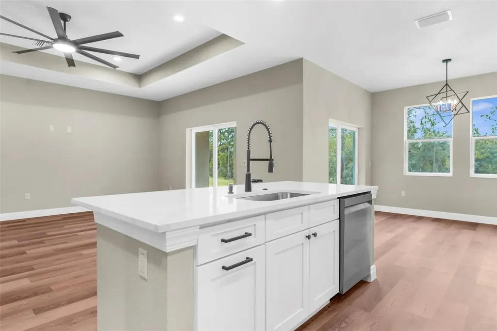 16123 Penn State Road Weeki Wachee FL 34614