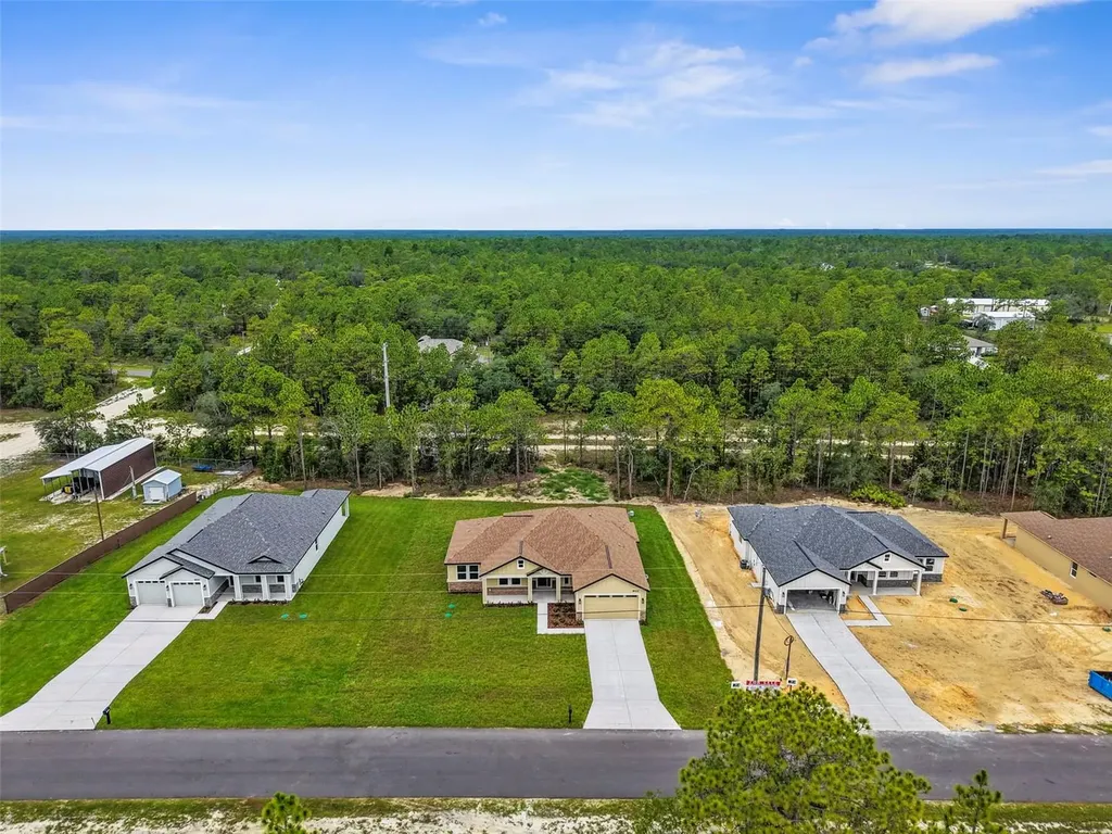 16123 Penn State Road Weeki Wachee FL 34614