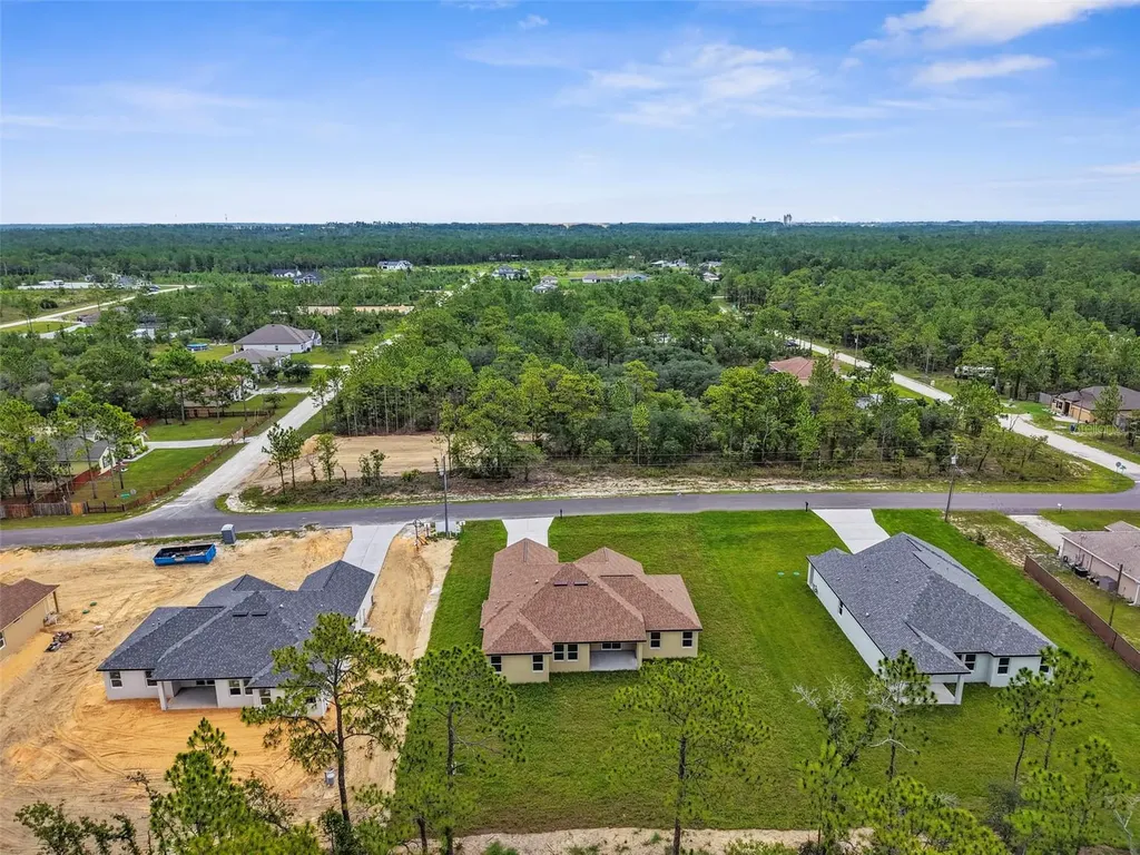 16123 Penn State Road Weeki Wachee FL 34614