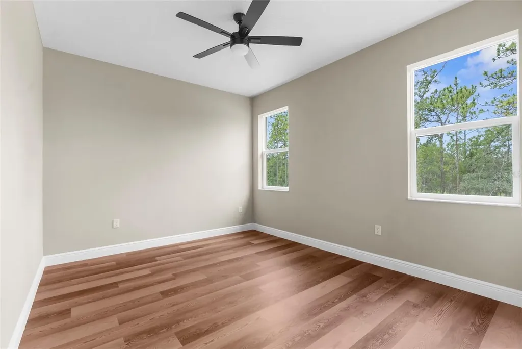 16123 Penn State Road Weeki Wachee FL 34614