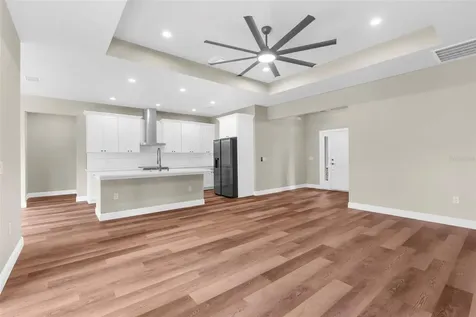 16123 Penn State Road Weeki Wachee FL 34614