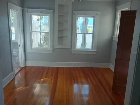 774 32nd Avenue N St Petersburg FL 33704