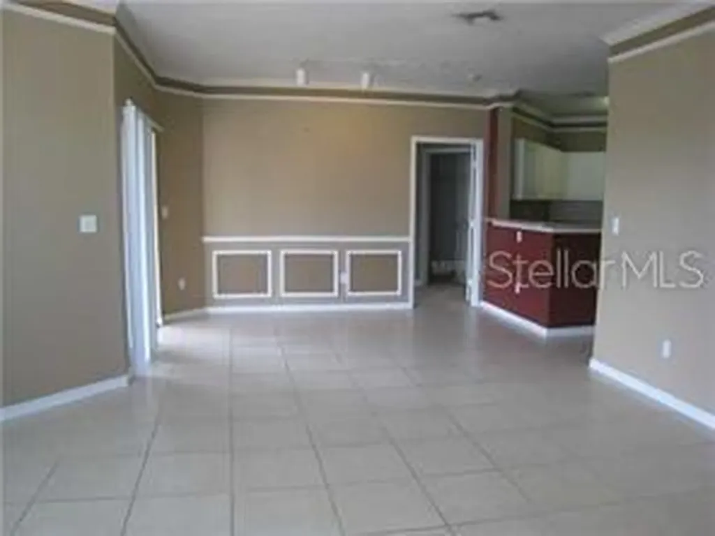 4305 Bayside Village Drive Tampa FL 33615