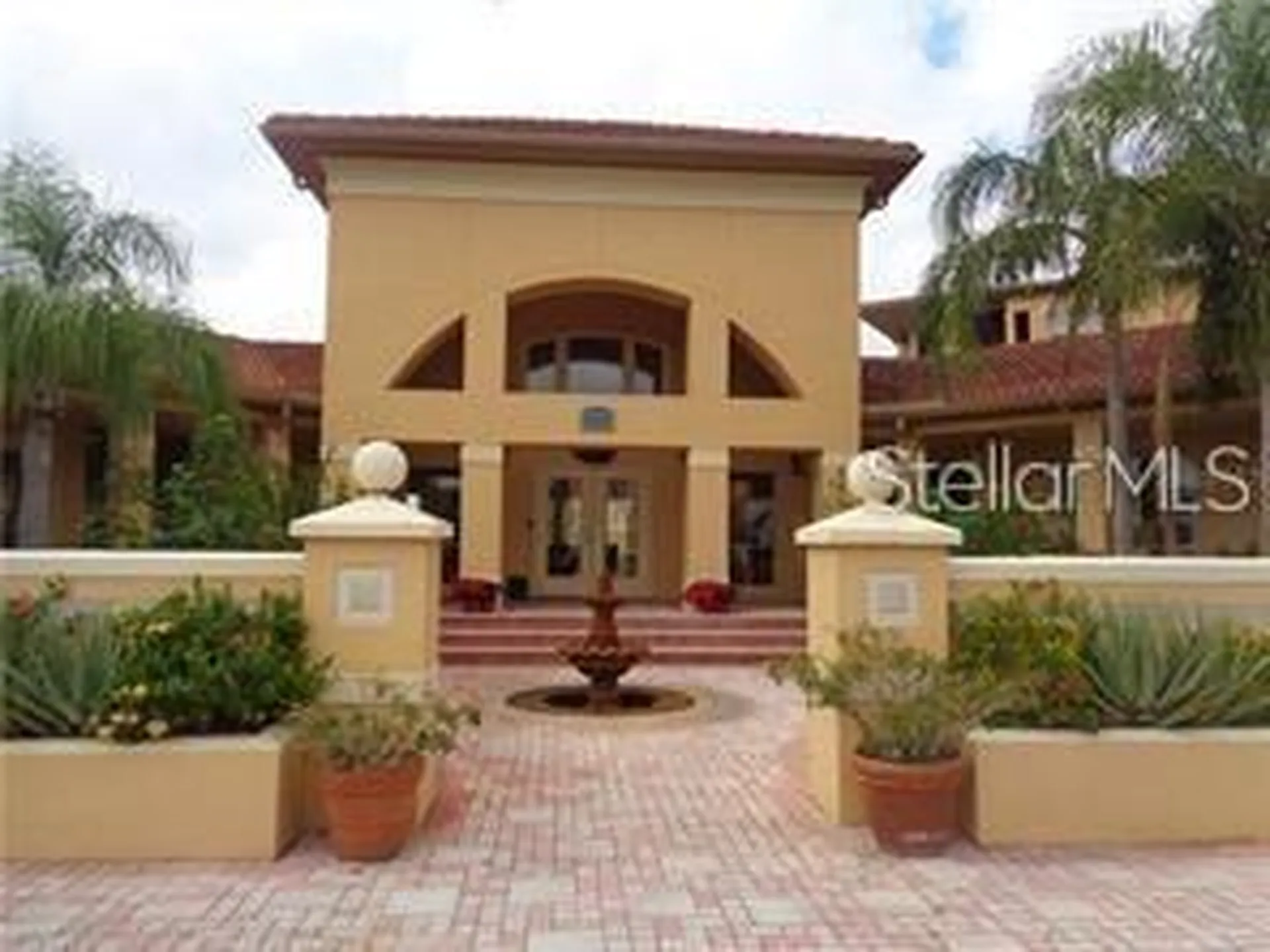 4305 Bayside Village Drive Tampa FL 33615