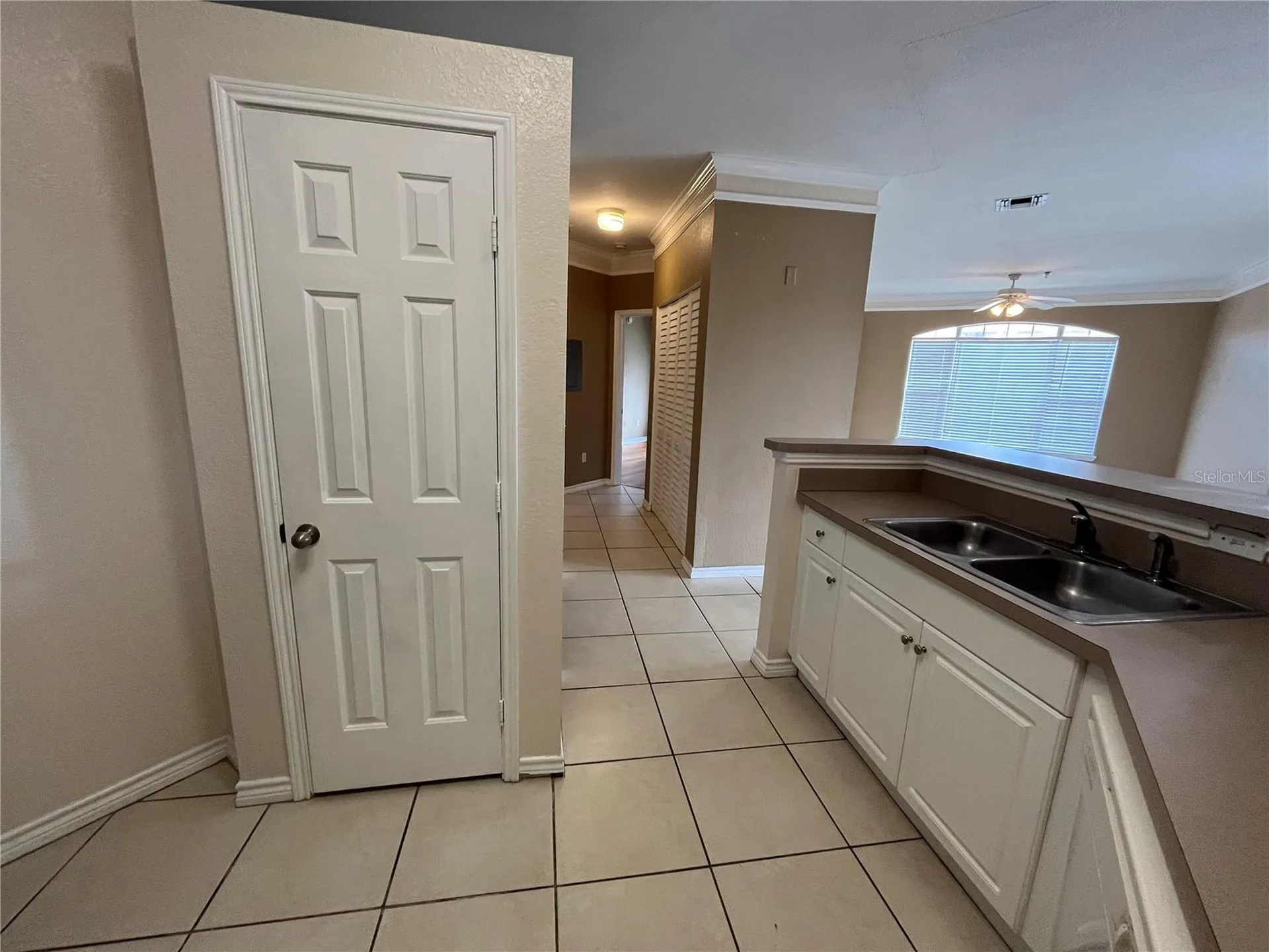 4305 Bayside Village Drive Tampa FL 33615
