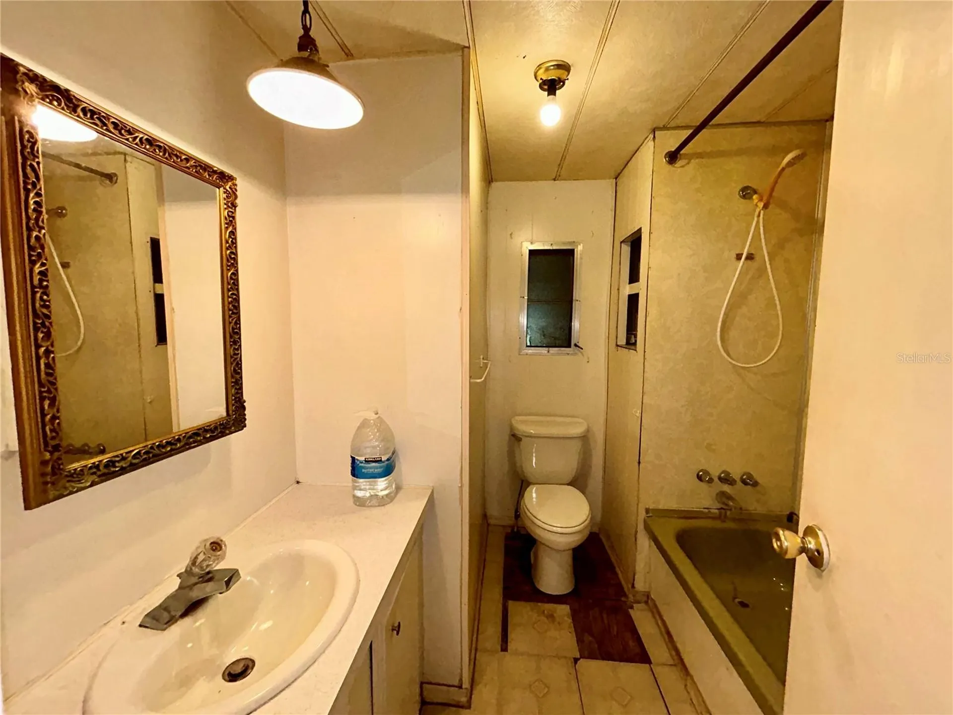 11489 Cr 675 Webster FL 33597