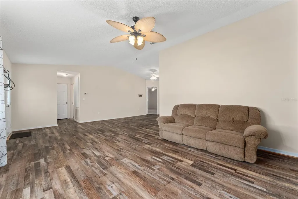 9499 SE 174th Loop Summerfield FL 34491