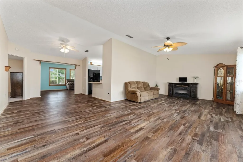 9499 SE 174th Loop Summerfield FL 34491